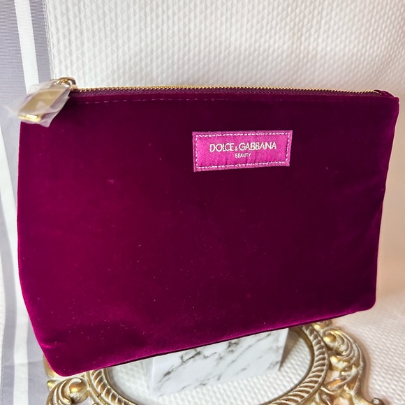 NEW Dolce and Gabbana Velvet Bag - Picture 2 of 8